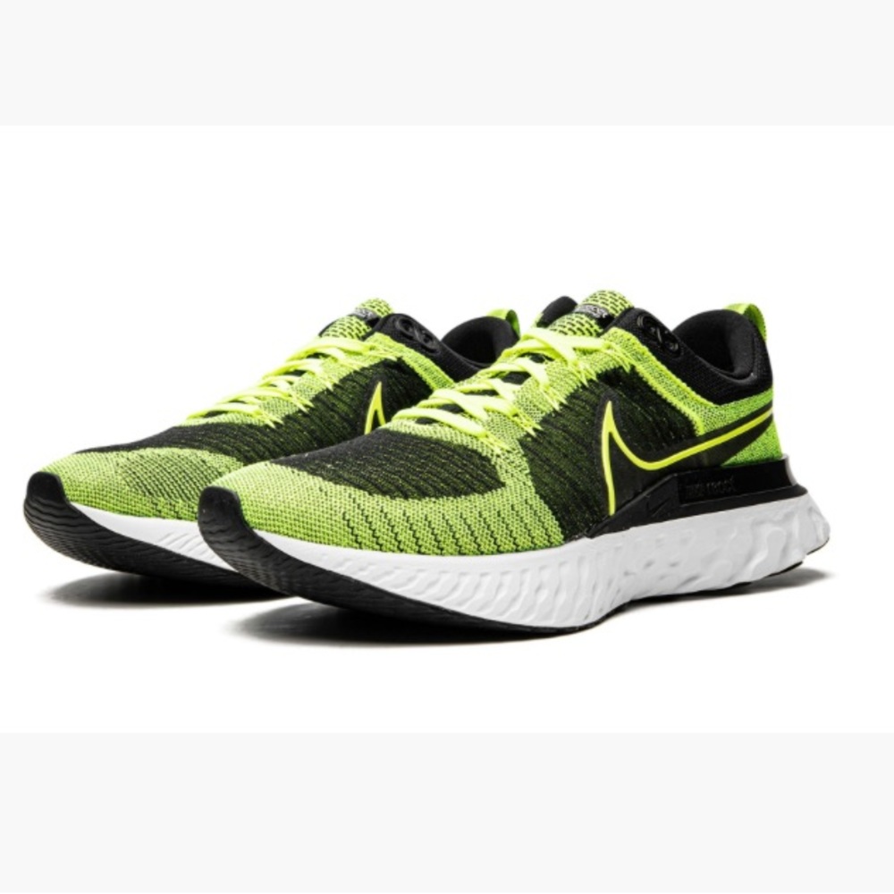 Nike React Infinity Run Flyknit 2 Volt Black